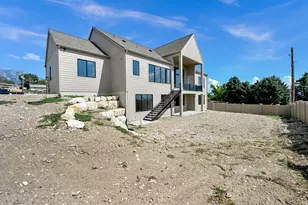 571 S 840 W, Orem, UT 84057 - Photo 2