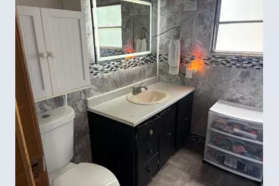 5238 S Encino St E, Salt Lake City, UT 84117 - Photo 12