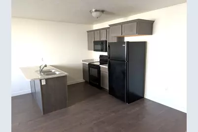 643 N 160 E, Vineyard, UT 84059 - Photo 4