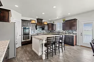 1768 S 3720 W, Syracuse, UT 84075 - Photo 6