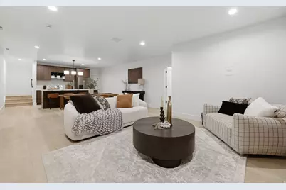 8554 S Lynwood St, Sandy, UT 84070 - Photo 72