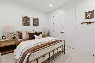 8554 S Lynwood St, Sandy, UT 84070 - Photo 56
