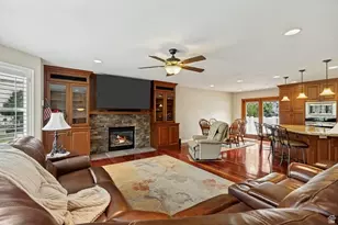 1737 E Sunrise Meadow Dr S, Sandy, UT 84093 - Photo 12