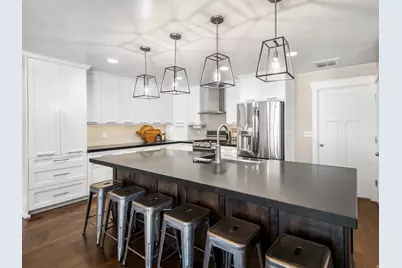 19 E 1500 S, Bountiful, UT 84010 - Photo 8