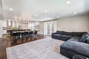 19 E 1500 S, Bountiful, UT 84010 - Photo 18