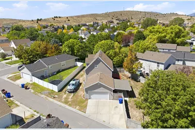 2951 E Ash Point N, Eagle Mountain, UT 84005 - Photo 40