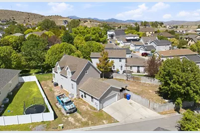 2951 E Ash Point N, Eagle Mountain, UT 84005 - Photo 38