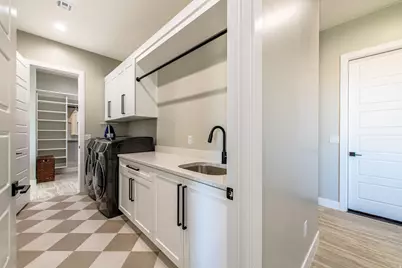 2059 S Pony W, Washington, UT 84780 - Photo 26