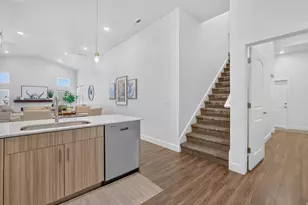 1477 N Saratoga View Ln, Saratoga Springs, UT 84045 - Photo 8