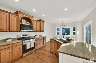 15596 S Broken Arrow Dr W, Bluffdale, UT 84065 - Photo 14