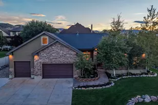 15596 S Broken Arrow Dr W, Bluffdale, UT 84065 - Photo 2