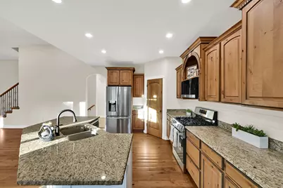 15596 S Broken Arrow Dr W, Bluffdale, UT 84065 - Photo 18