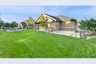 15596 S Broken Arrow Dr W, Bluffdale, UT 84065 - Photo 70