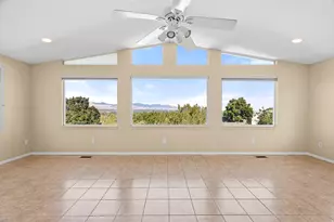 11934 S Cedar Ridge Rd, Sandy, UT 84094 - Photo 10