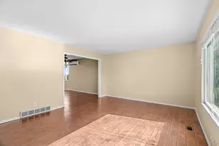 11934 S Cedar Ridge Rd, Sandy, UT 84094 - Photo 12