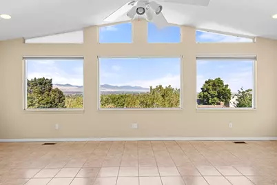 11934 S Cedar Ridge Rd, Sandy, UT 84094 - Photo 2