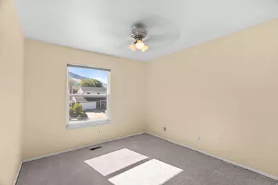 11934 S Cedar Ridge Rd, Sandy, UT 84094 - Photo 20