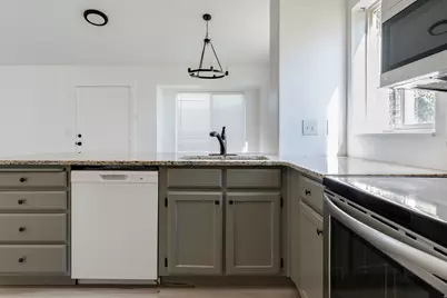 12467 Laurel Chase Dr, Riverton, UT 84065 - Photo 14