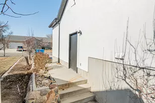 12467 Laurel Chase Dr, Riverton, UT 84065 - Photo 44