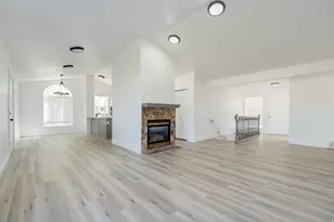 12467 Laurel Chase Dr, Riverton, UT 84065 - Photo 8