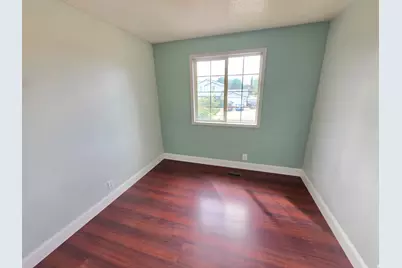 6101 S Dewdrops Dr, Kearns, UT 84118 - Photo 10