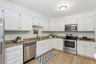 939 S Donner Way, Salt Lake City, UT 84108 - Photo 20