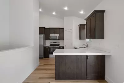 153 E 160 S, American Fork, UT 84003 - Photo 4