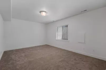 153 E 160 S, American Fork, UT 84003 - Photo 10