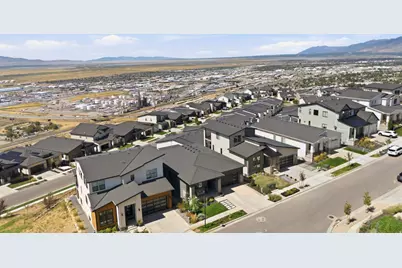111 E Miller Ave, North Salt Lake, UT 84054 - Photo 24