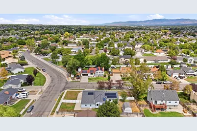 2183 Gregory Ave, Riverton, UT 84065 - Photo 38