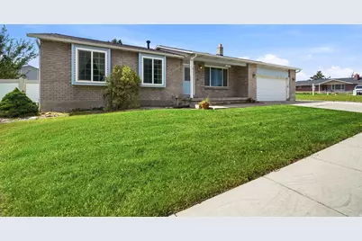 2183 Gregory Ave, Riverton, UT 84065 - Photo 2