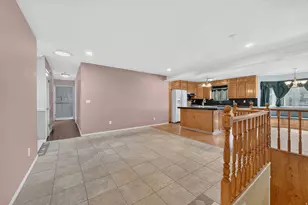 2183 Gregory Ave, Riverton, UT 84065 - Photo 6