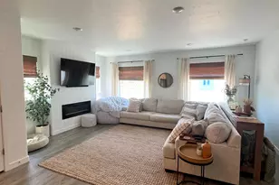 3984 N Aggie Dr, Eagle Mountain, UT 84005 - Photo 8