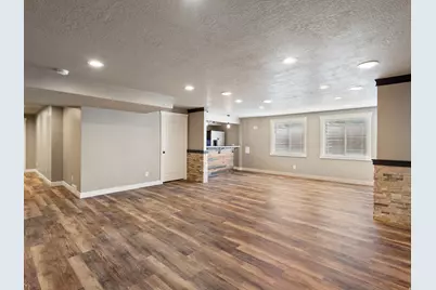 2027 S Davis Ln W, West Haven, UT 84401 - Photo 12
