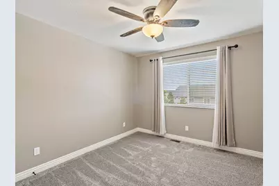 2027 S Davis Ln W, West Haven, UT 84401 - Photo 10