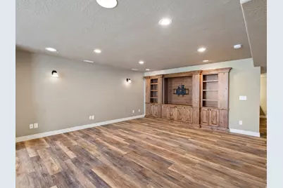 2027 S Davis Ln W, West Haven, UT 84401 - Photo 18
