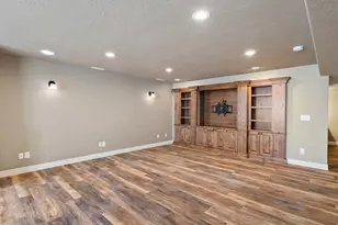 2027 S Davis Ln W, West Haven, UT 84401 - Photo 18