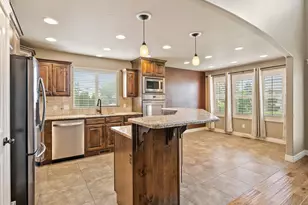 2027 S Davis Ln W, West Haven, UT 84401 - Photo 4