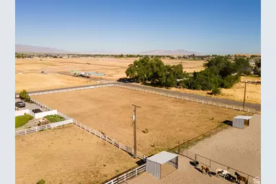 4798 N Droubay Rd, Erda, UT 84074 - Photo 8
