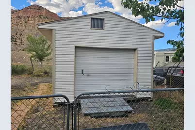 675 Edgehill Dr, Sunnyside, UT 84539 - Photo 28