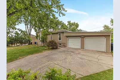 7155 S Brookhill Dr, Cottonwood Heights, UT 84121 - Photo 24