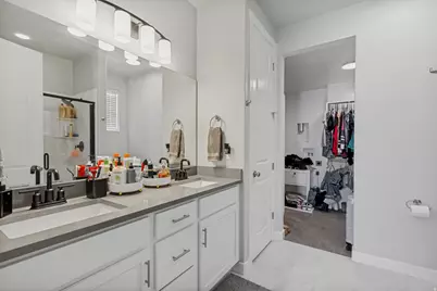 6662 W Prairie Fire Ln, Herriman, UT 84096 - Photo 18