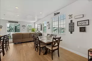 6662 W Prairie Fire Ln, Herriman, UT 84096 - Photo 6