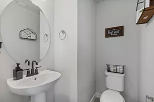 6662 W Prairie Fire Ln, Herriman, UT 84096 - Photo 14