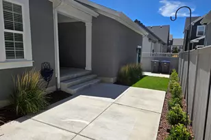 6453 W Moon Vly Dr, South Jordan, UT 84009 - Photo 32