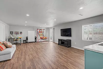 1002 W 40 S, Spanish Fork, UT 84660 - Photo 22