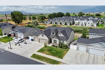 1002 W 40 S, Spanish Fork, UT 84660 - Photo 4