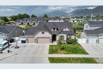 1002 W 40 S, Spanish Fork, UT 84660 - Photo 2