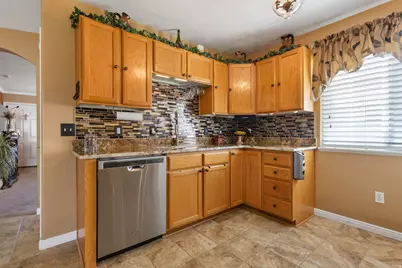 7122 Longitude Ln #A, West Jordan, UT 84084 - Photo 22