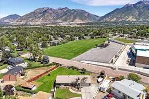 1489 E Verde Cir S, Sandy, UT 84093 - Photo 32